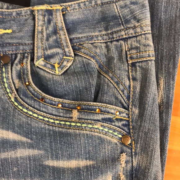 Egoist Luxury Jeans factory destroyed 28 - Picture 7 of 8